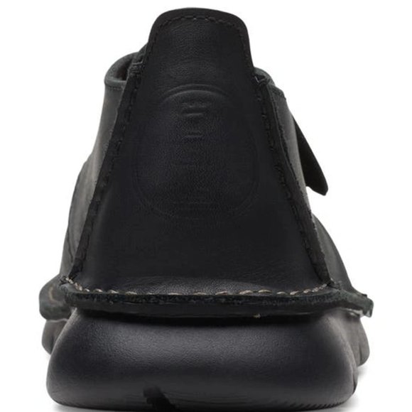 Disney Christmas 2025 Lil Rin Rin Plush Badge Red New